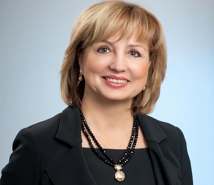 EKA profesore, Dr.oec. Vita ZariÅa